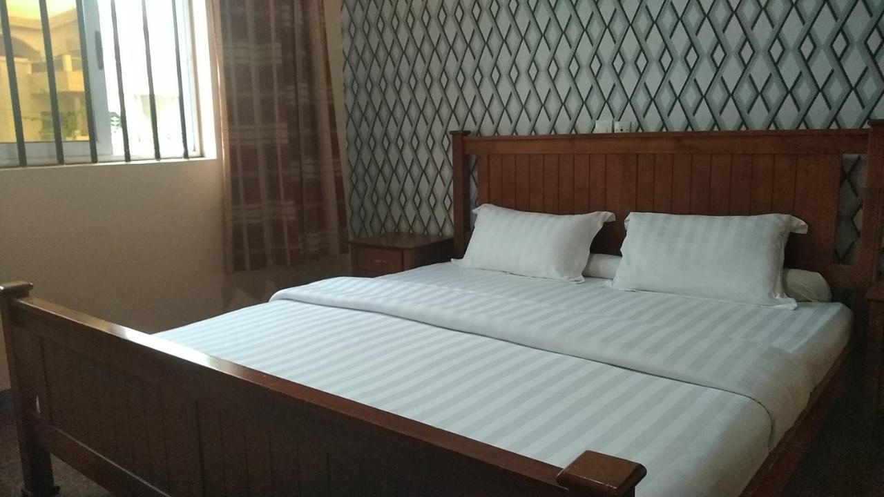 Hotel Saint-Jean Kotonu Zewnętrze zdjęcie